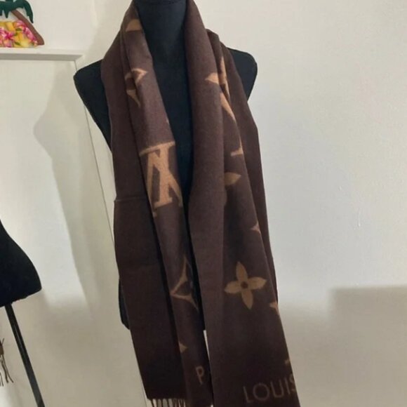 Louis Vuitton Dark Brown Monogram Scarf - Picture 1 of 4
